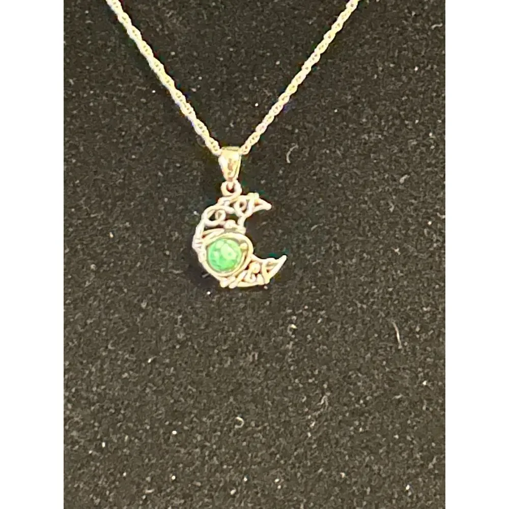 Sterling Silver Turquoise Crescent Moon Pendant Necklace 18